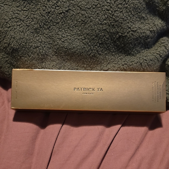 Patrick Ta For Face Dual Ended Sculpting Brush - Picture 2 of 5